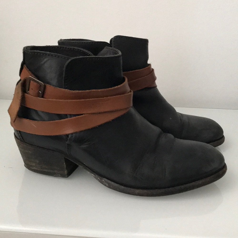 H by Hudson black leather ankle boots